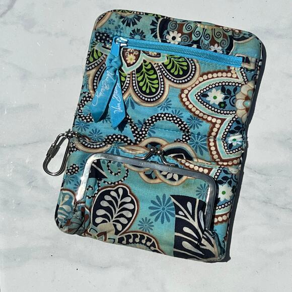 Vera Bradley Wallet Floral Bliss - Picture 4 of 5